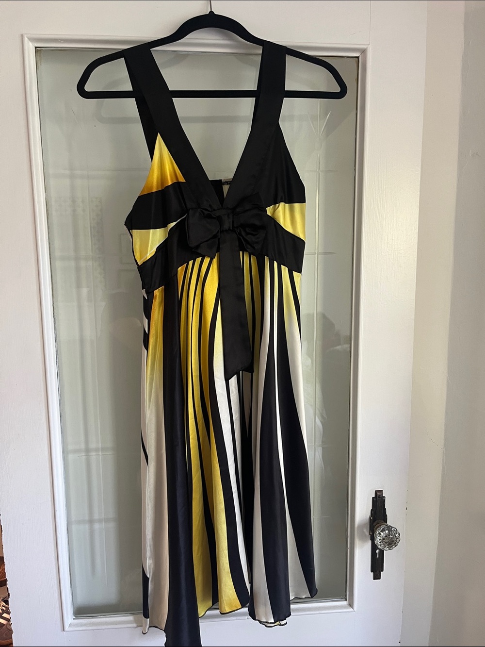 Vintage Yellow and Black Striped V-Neck A-Line Dress with Bow